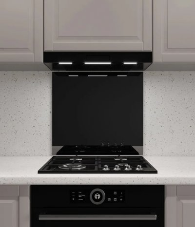 Стеклянный кухонный экран. RAL 9005 (черный) 600*500